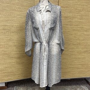 Sheer Snake-Print Kimono Robe in Light Gray